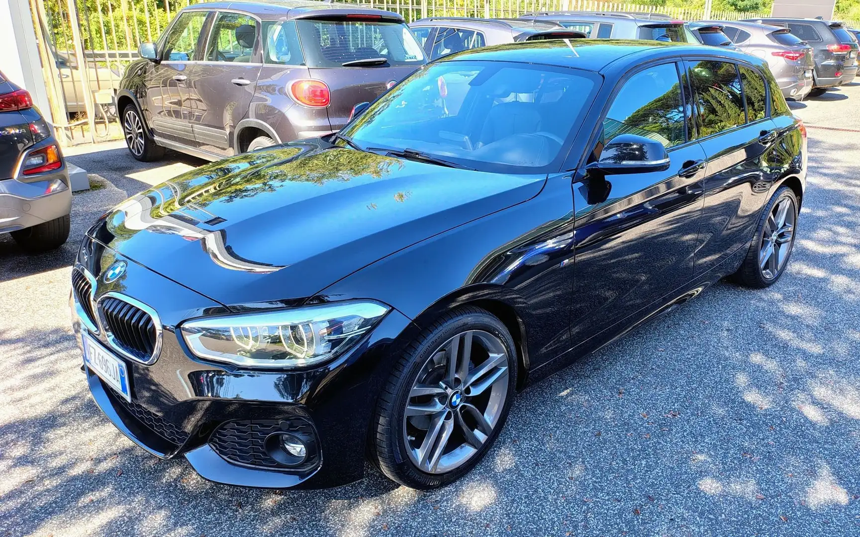 BMW 118 118d 5p. Msport Negro - 1