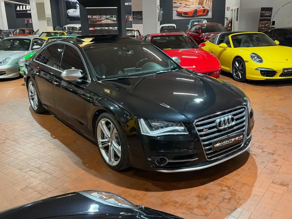 Audi S8 2013 из Европы — купить под ключ