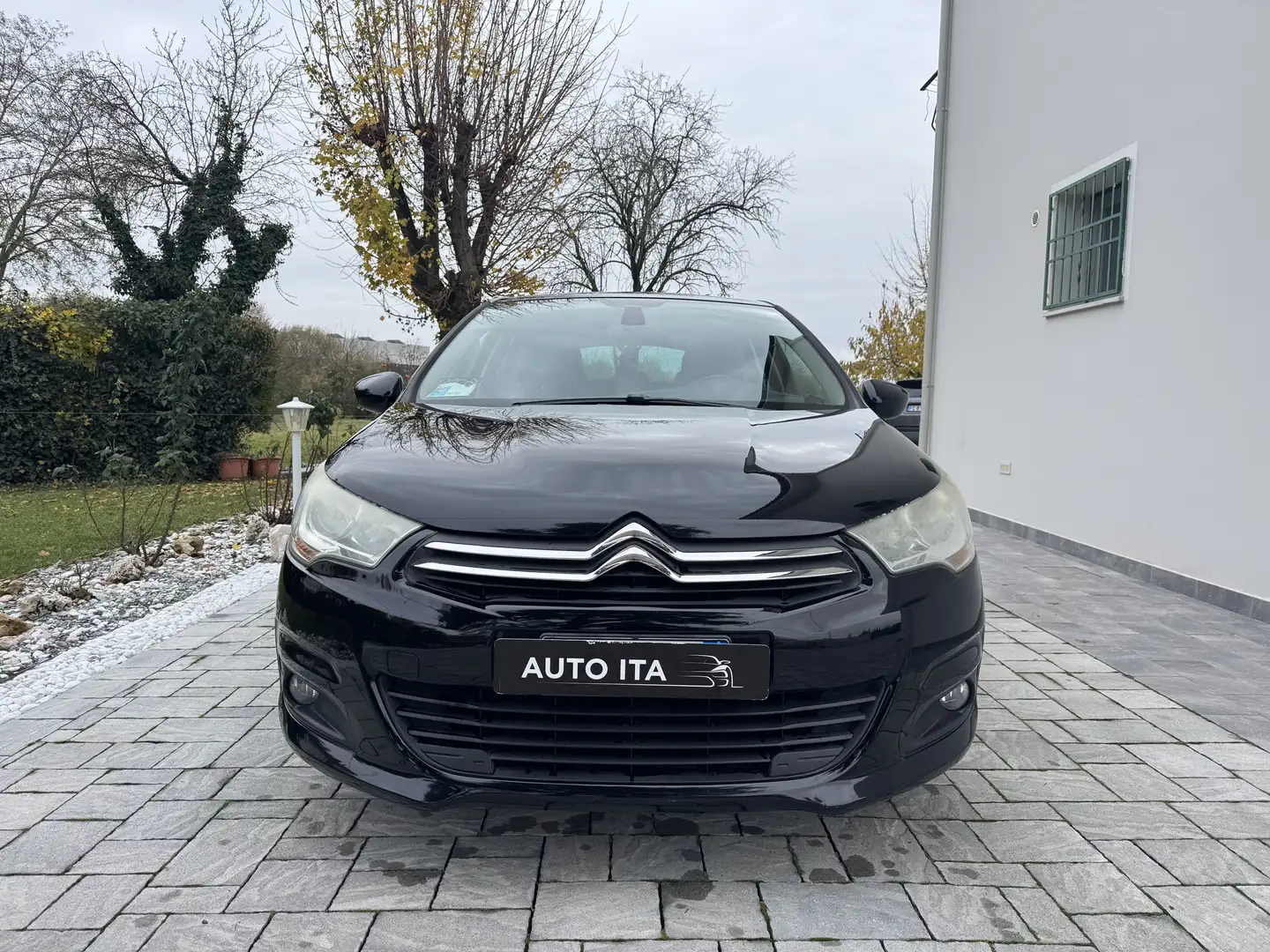 Citroen C4 C4 II 1.6 hdi Seduction OK NEOPATENTATI Nero - 1