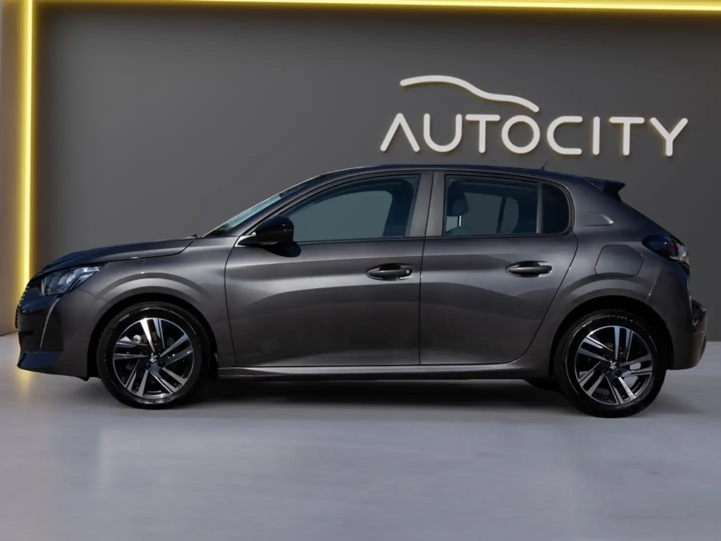 Peugeot 208 1.2 PT Active Pack Navi l PDC l Cruise Grijs - 2
