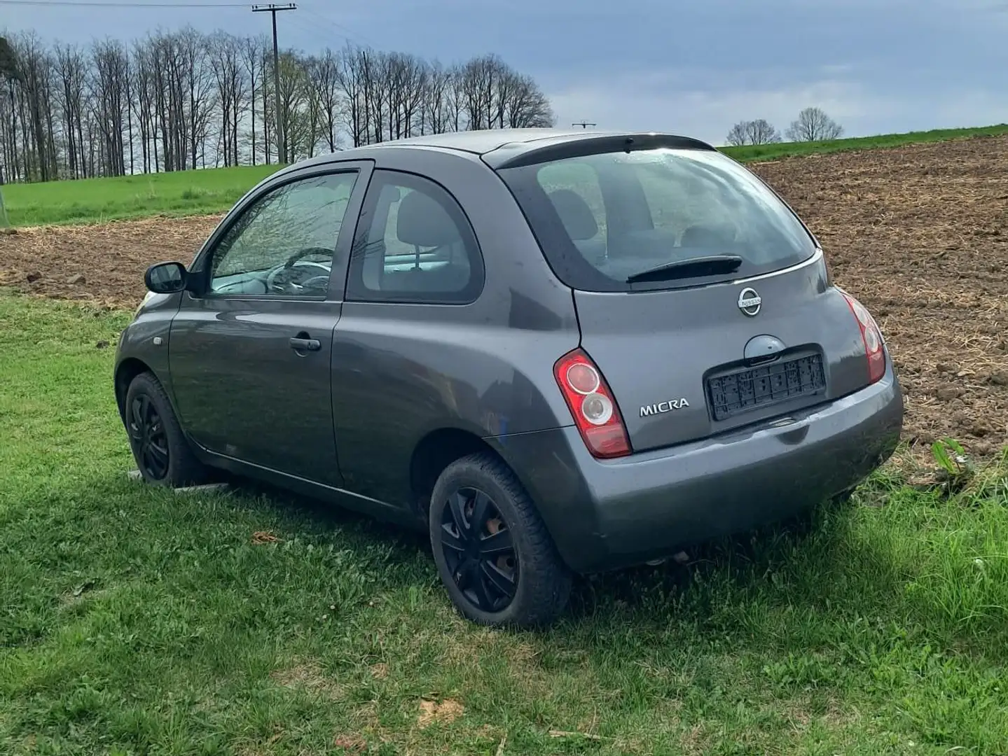 Nissan Micra Micra 1.2 Grau - 2
