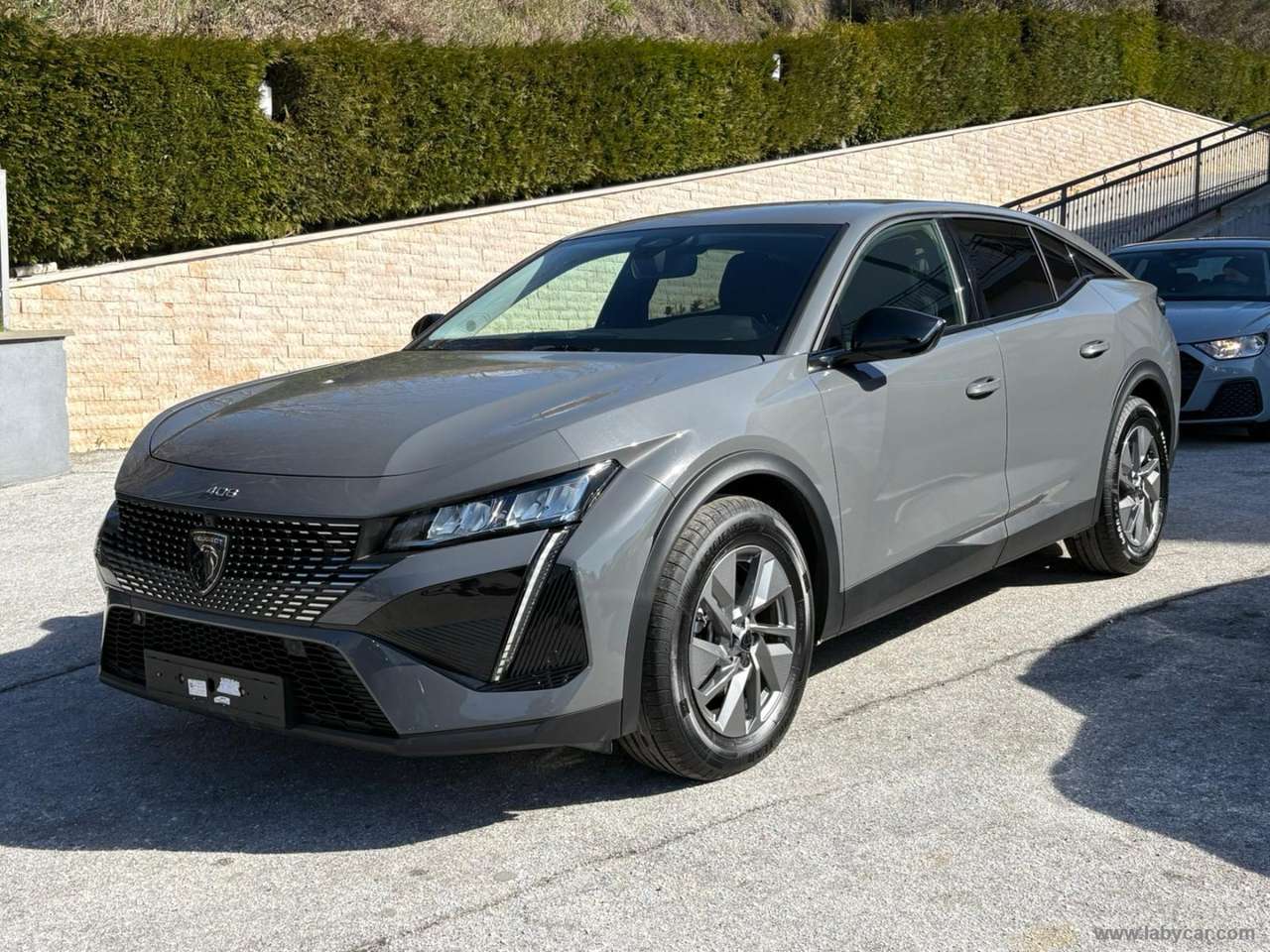 Peugeot 408 Hybrid 136 e-DCS6 Allure