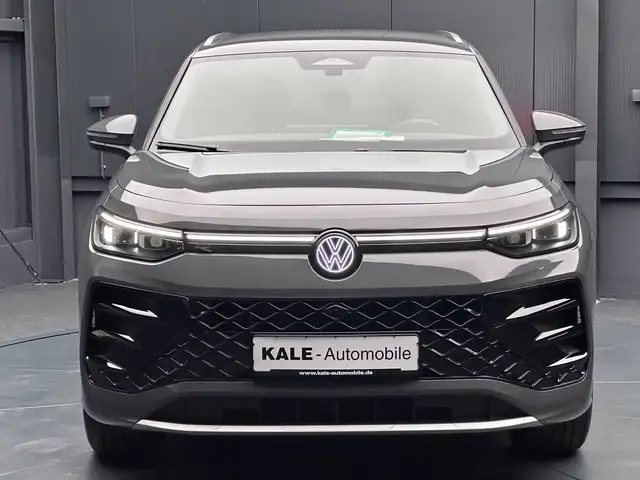 Volkswagen Tayron view 8