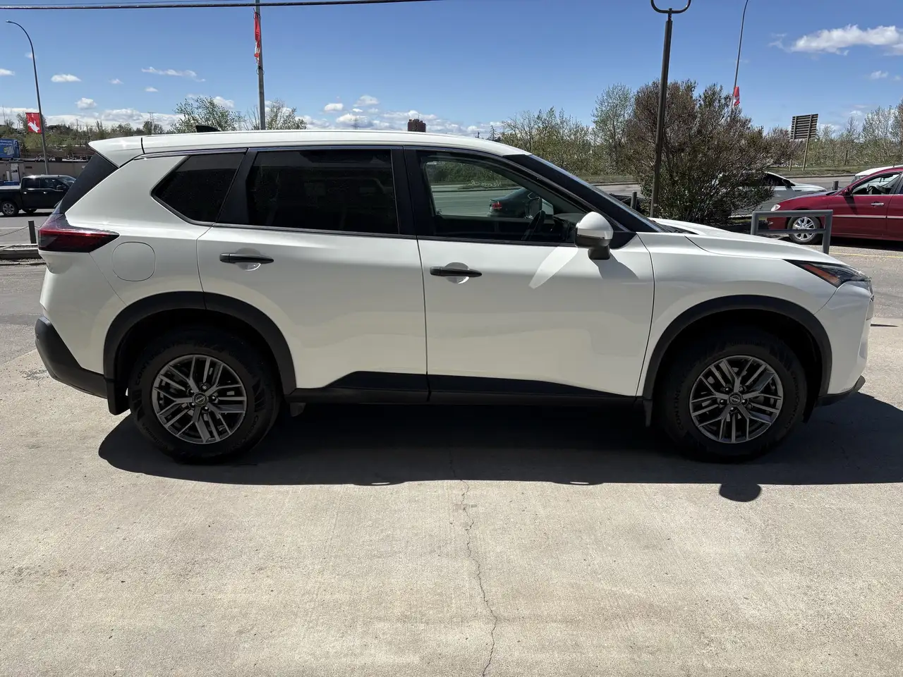 Nissan Rogue снимка Nissan Rogue