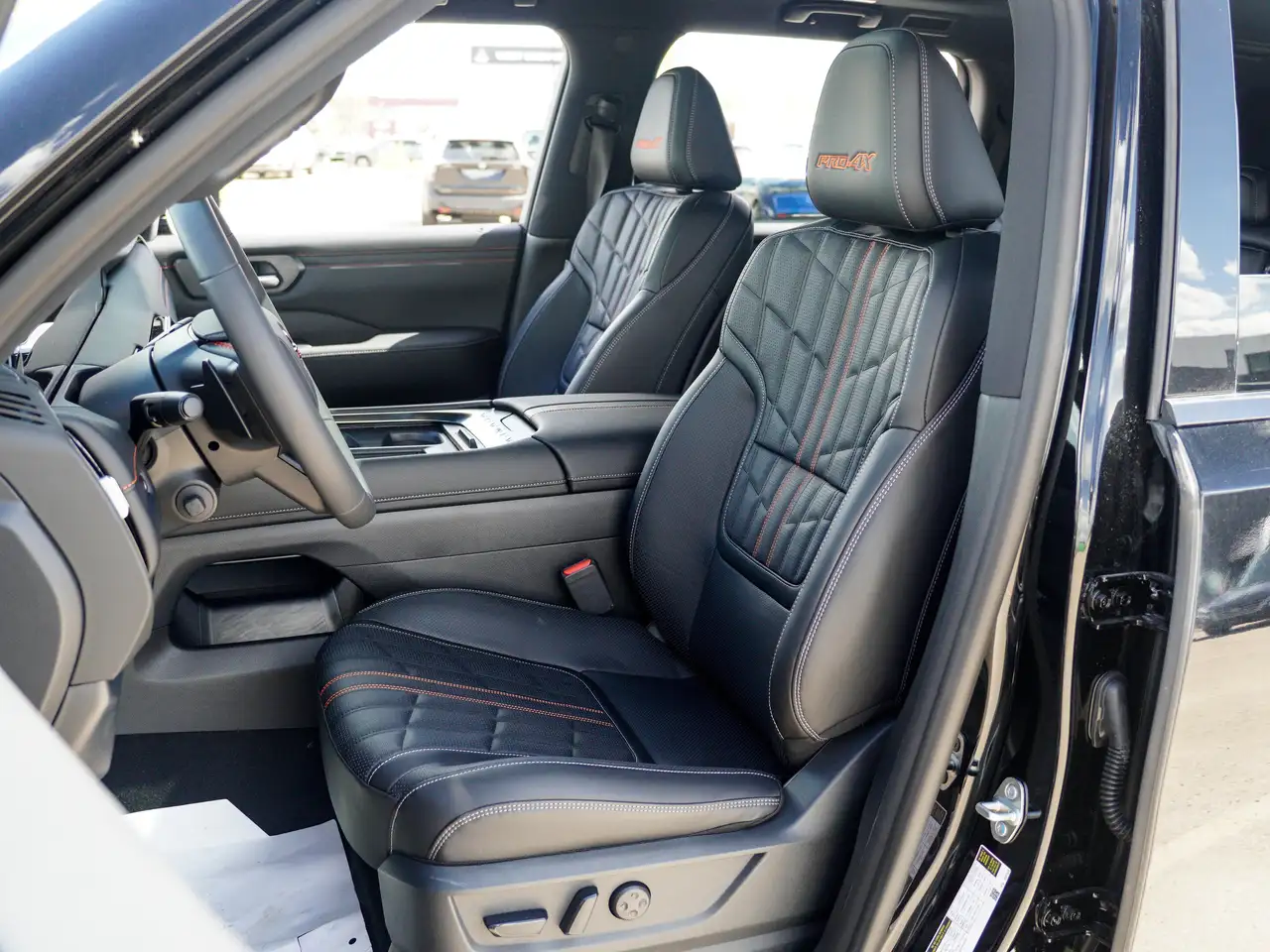 Nissan Armada снимка Nissan Armada