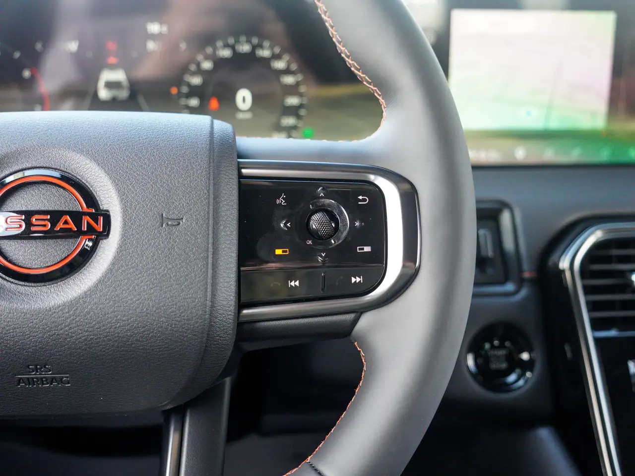 Nissan Armada снимка Nissan Armada