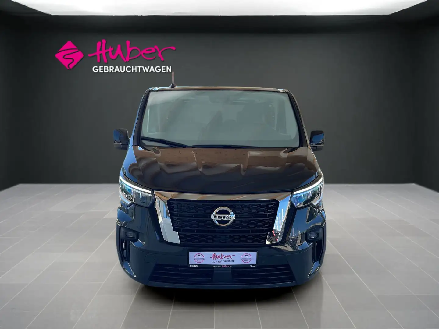 Nissan Primastar L1H1 2,8t dCi 170 AT Automatik - Tekna Fekete - 2