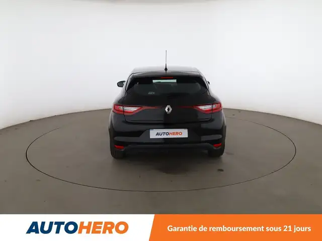 Renault Megane view 5