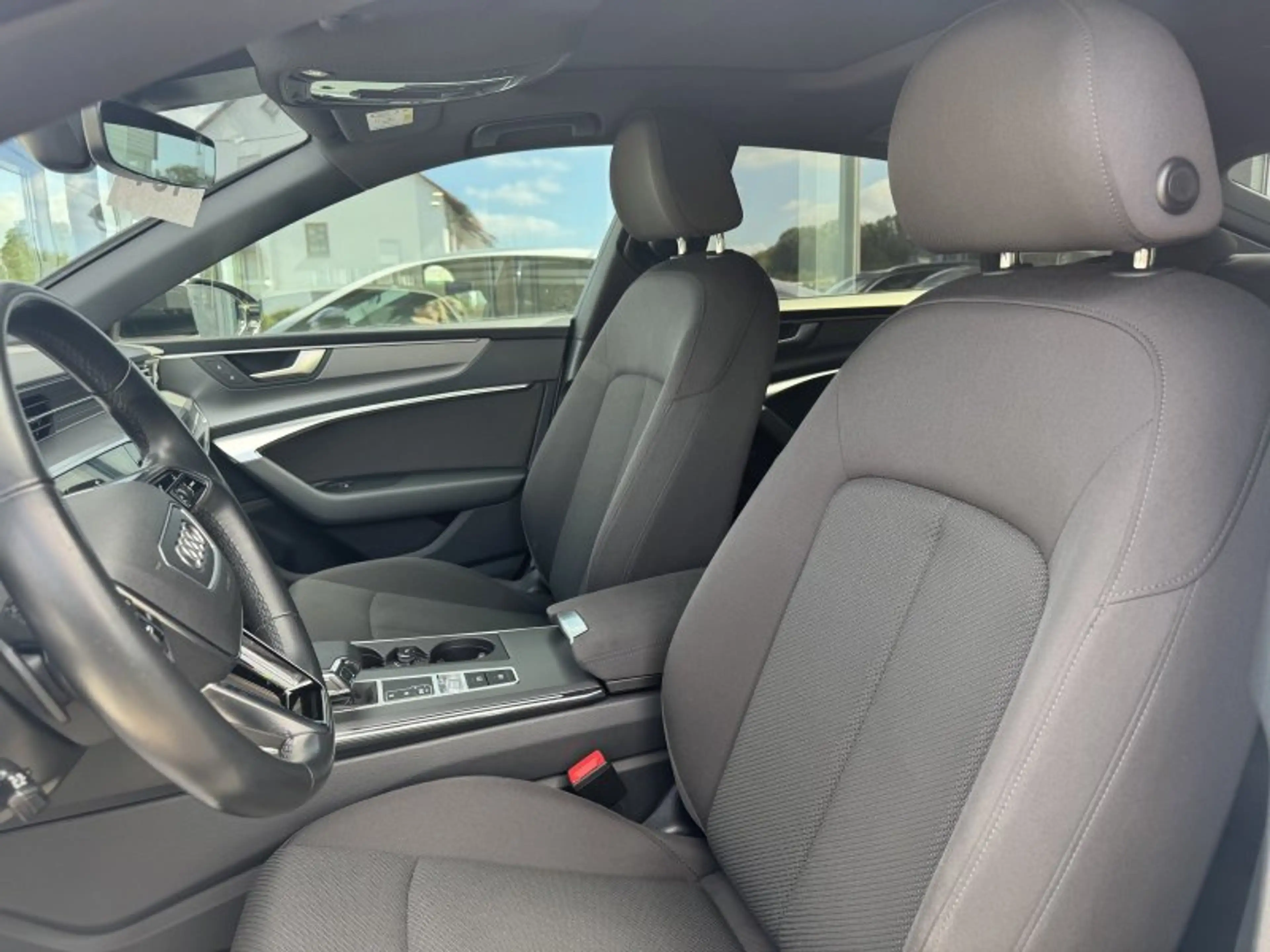 Audi A7 50 Sportback 2.0 TFSI e quattro S-Line Navi LED AC — photo 12