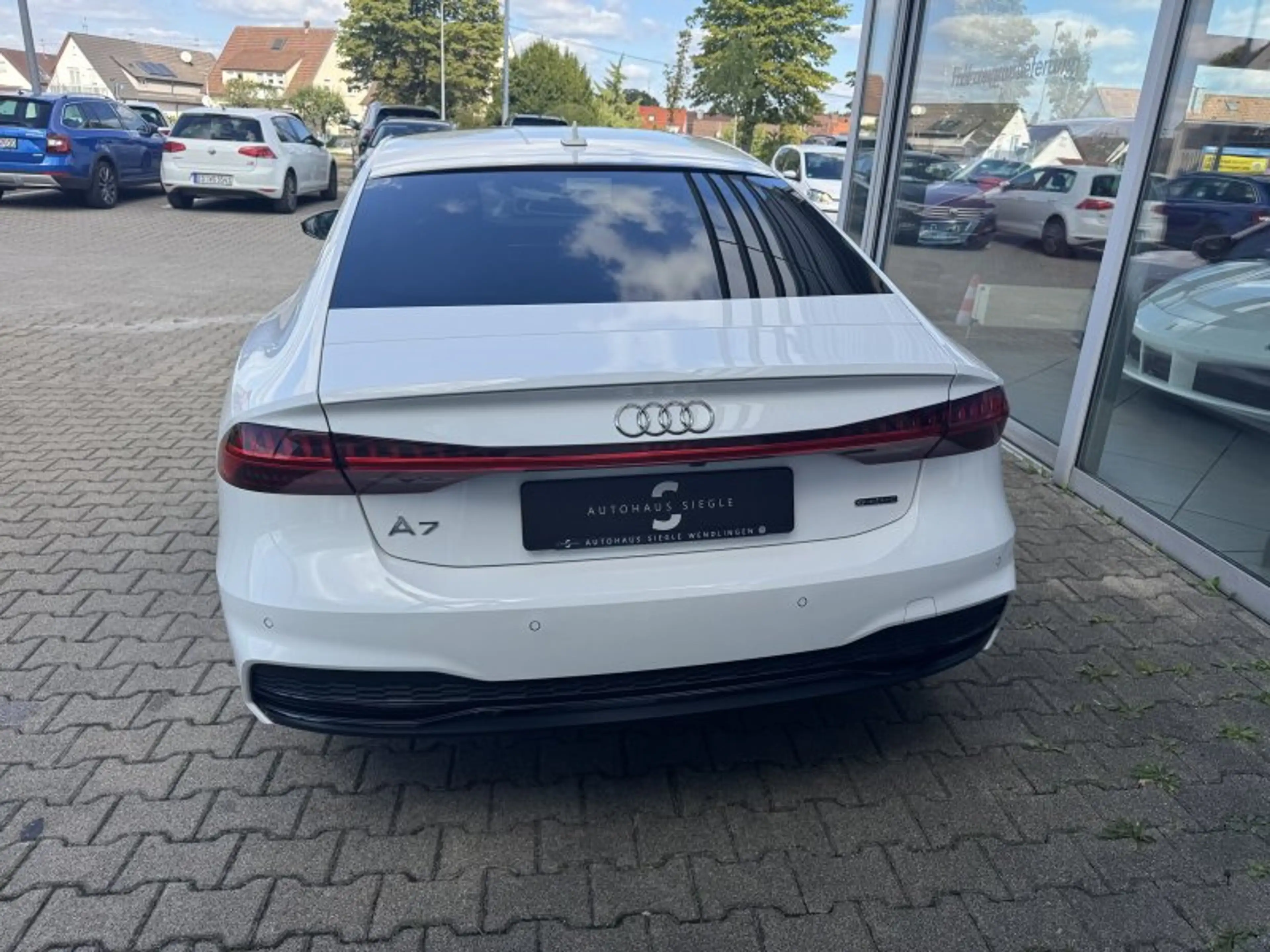 Audi A7 50 Sportback 2.0 TFSI e quattro S-Line Navi LED AC — photo 6