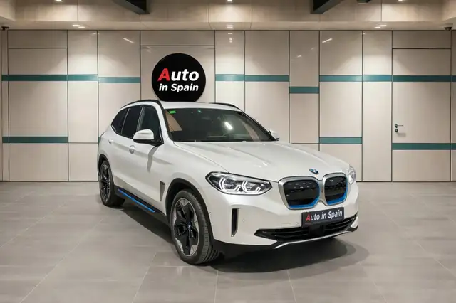 BMW iX xDrive 40