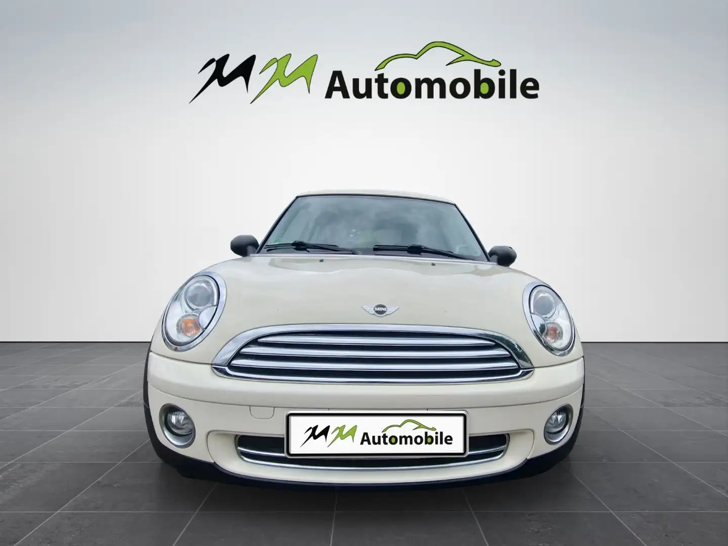 MINI One /PANORAMA/XENON/KLIMA-A/SHZ/PDC/TEMP/BT/ALU Blanc - 2