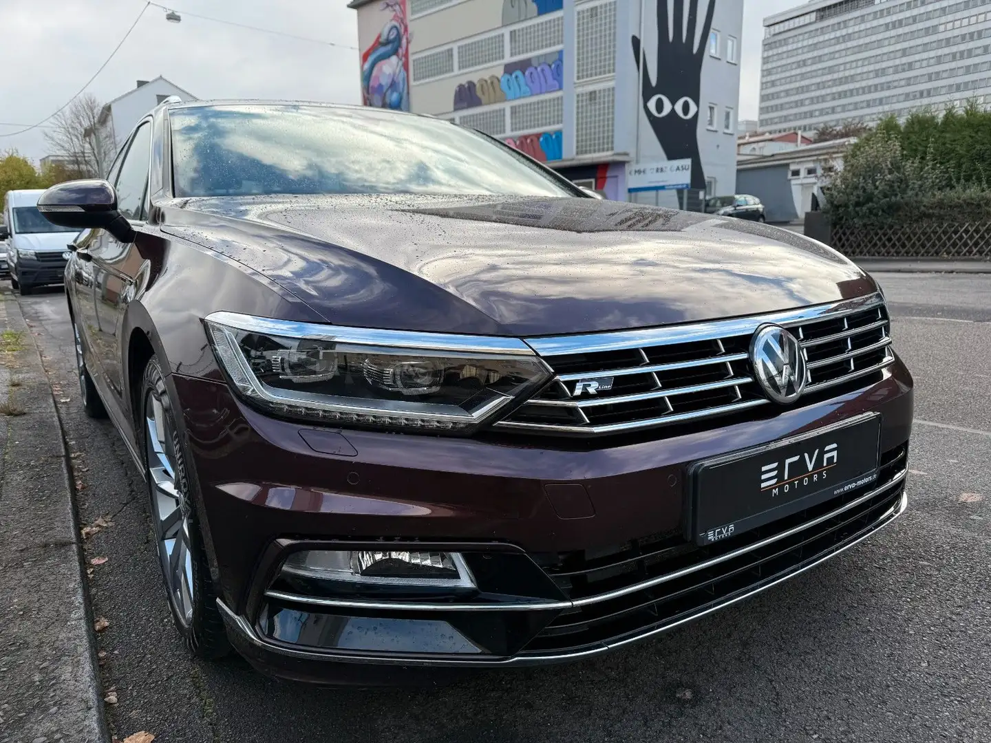Volkswagen Passat Variant Passat 2.0 TDI Variant 4Motion | R LINE Rouge - 1