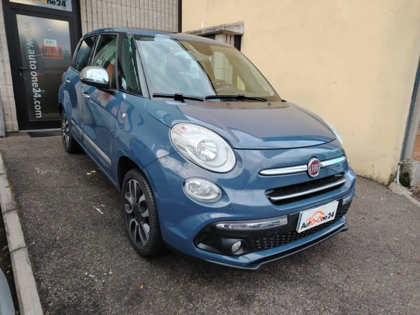 Fiat 500L 1.4 95 CV Lounge GANCIO TRAINO - NEOPATENTATI Azul - 1