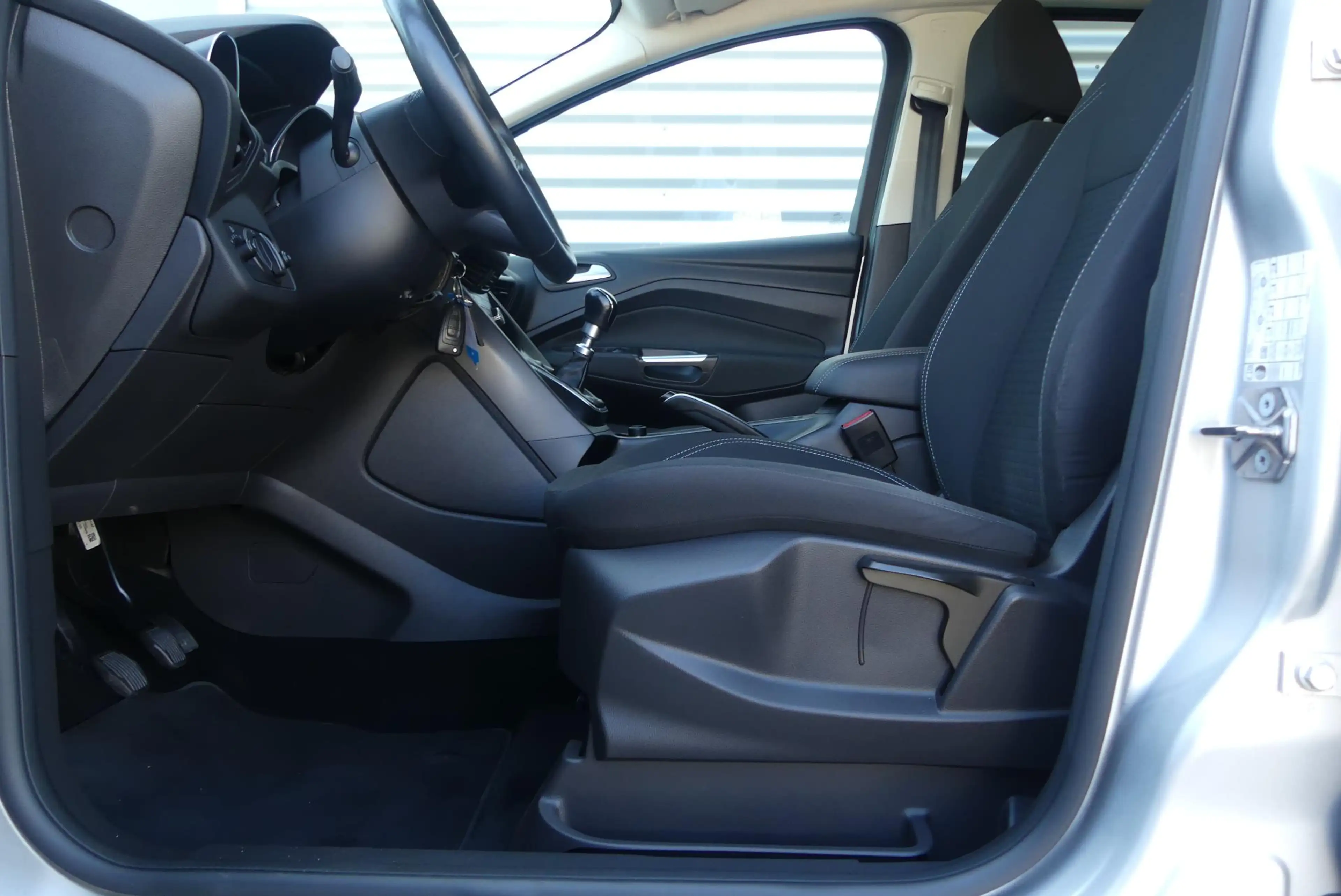 Ford C-Max 1.0 Titanium 125 PK,NAVI,WINTERPAKKET,STOELVERWARM — photo 15
