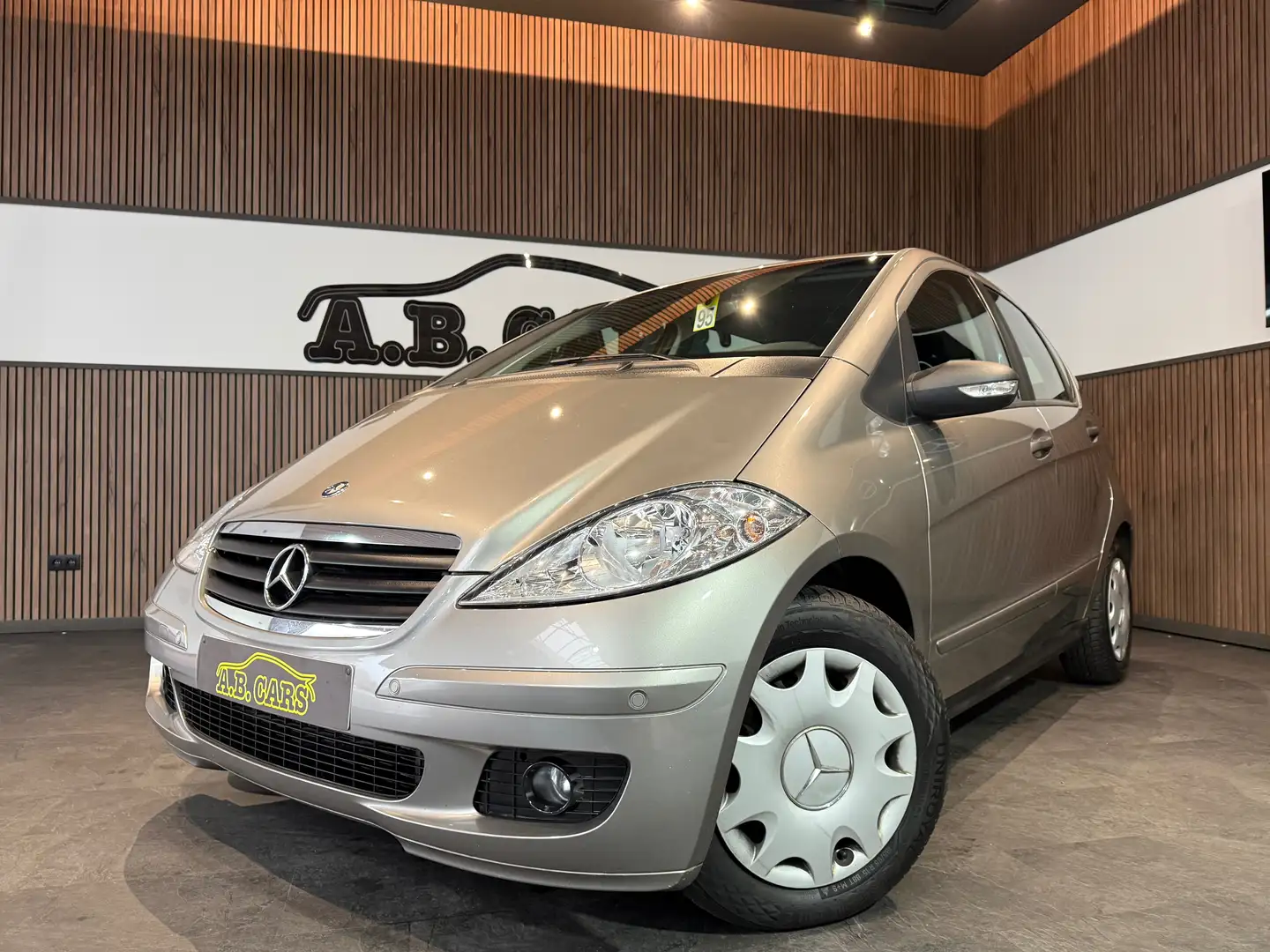 Mercedes-Benz A 150 AUTOMATIQUE*GARANTIE 12MOIS*CARNET FULL* Grau - 1