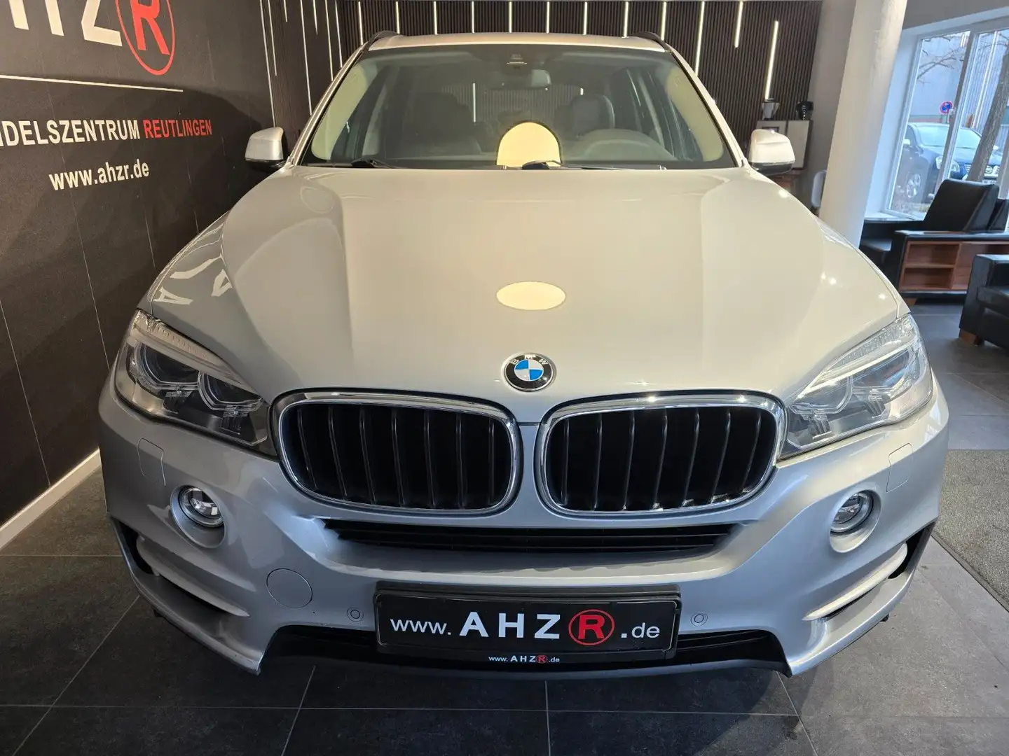BMW X5 xDrive 30 d*NAVI*TEMPO*SHZ Silber - 2
