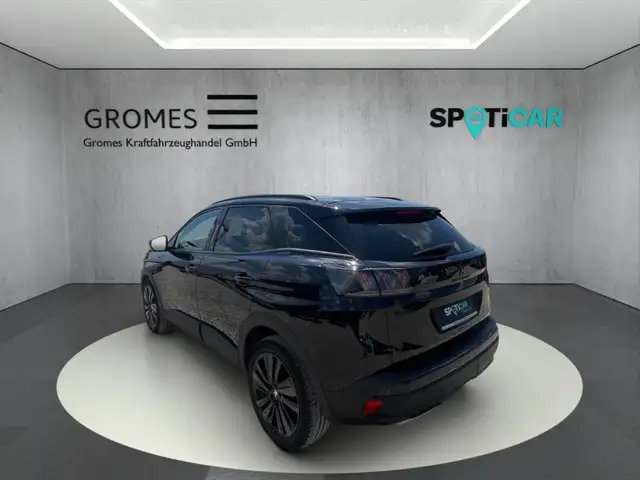 Peugeot 3008 view 5