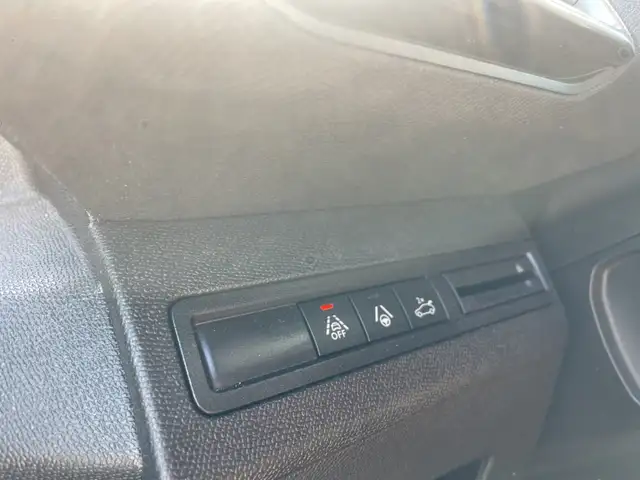 Peugeot 3008 view 18