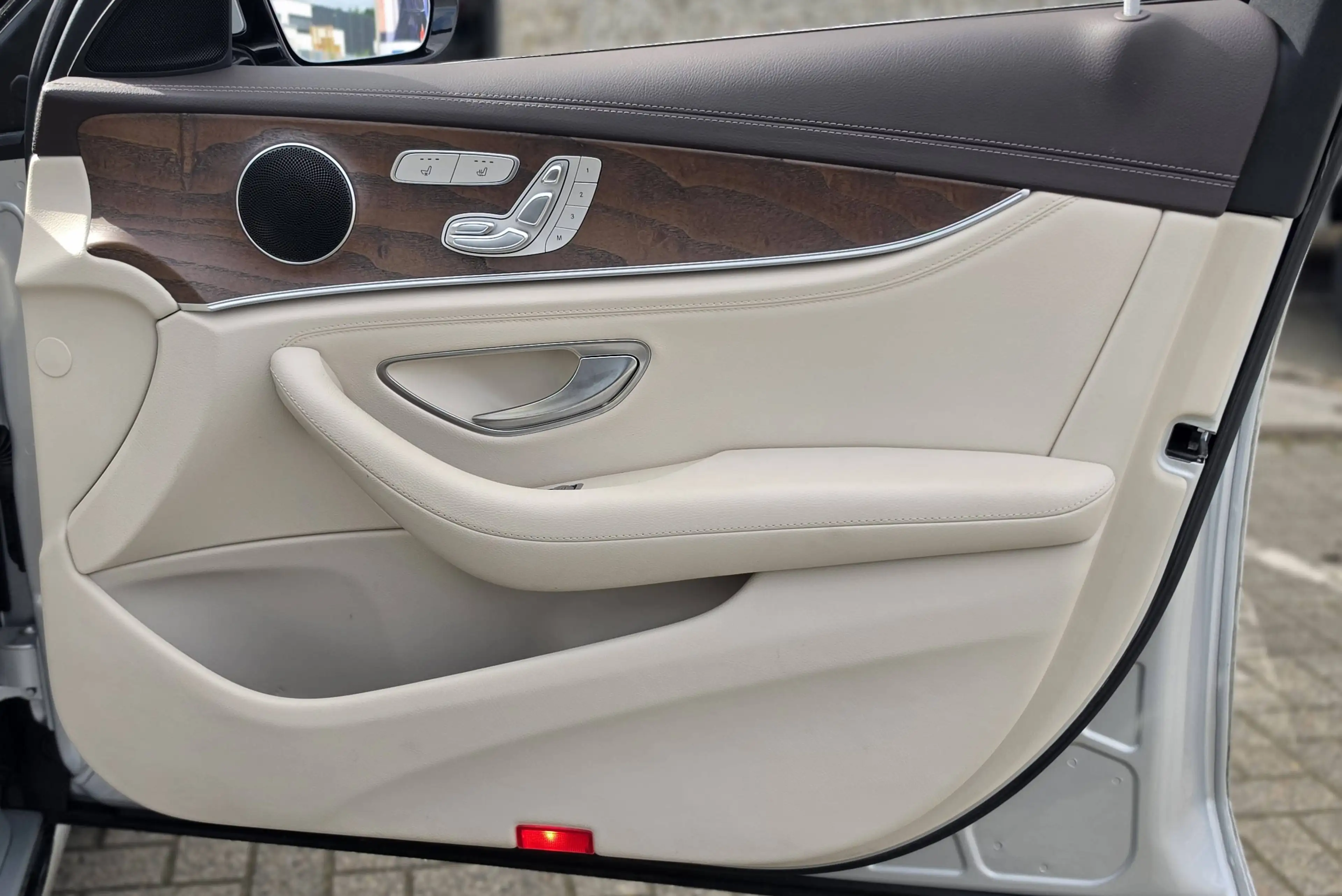 Mercedes-Benz E 200 E 200 (213.042) — photo 9