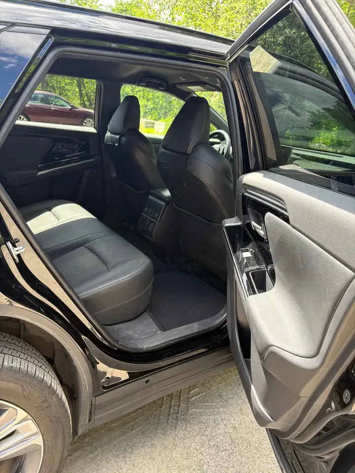 Subaru Solterra снимка Subaru Solterra