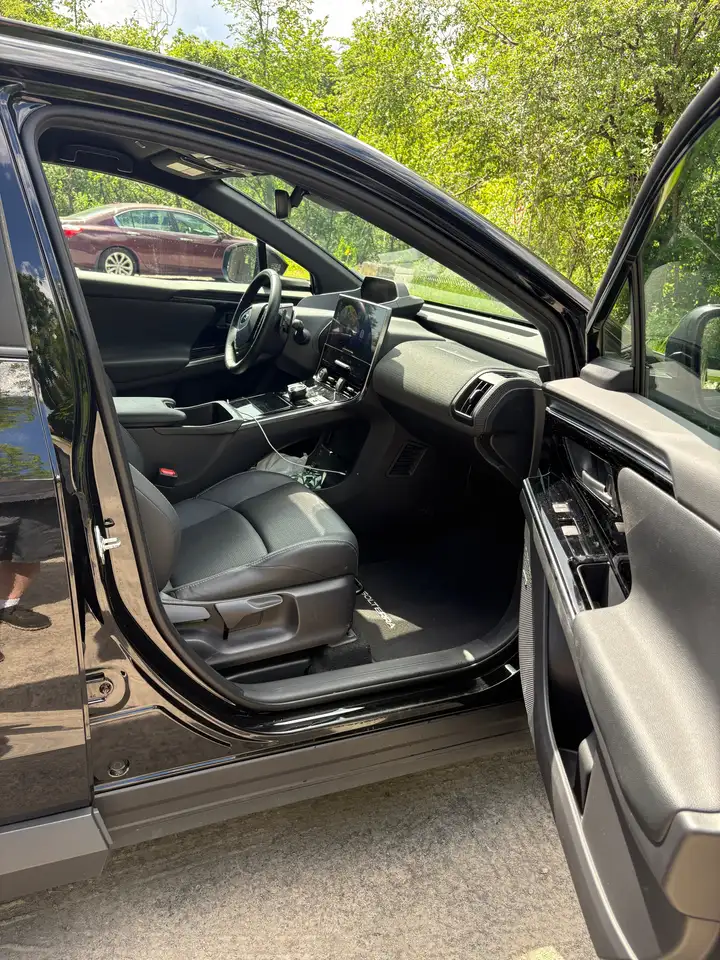 Subaru Solterra снимка Subaru Solterra
