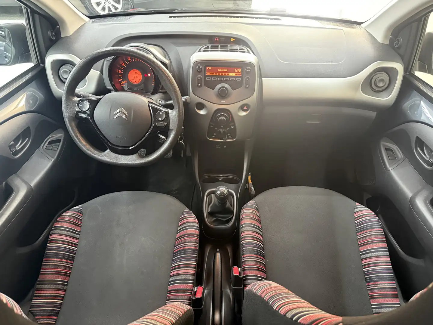 Citroen C1 1.0 e-VTi Feel, 70Pk, 2016, Origineel Nederlands, Grau - 2