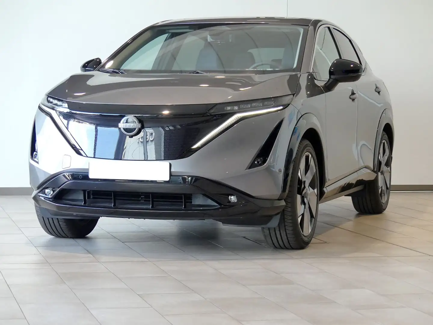 Nissan Ariya Evolve 87 kWh 4x2 Gris - 2