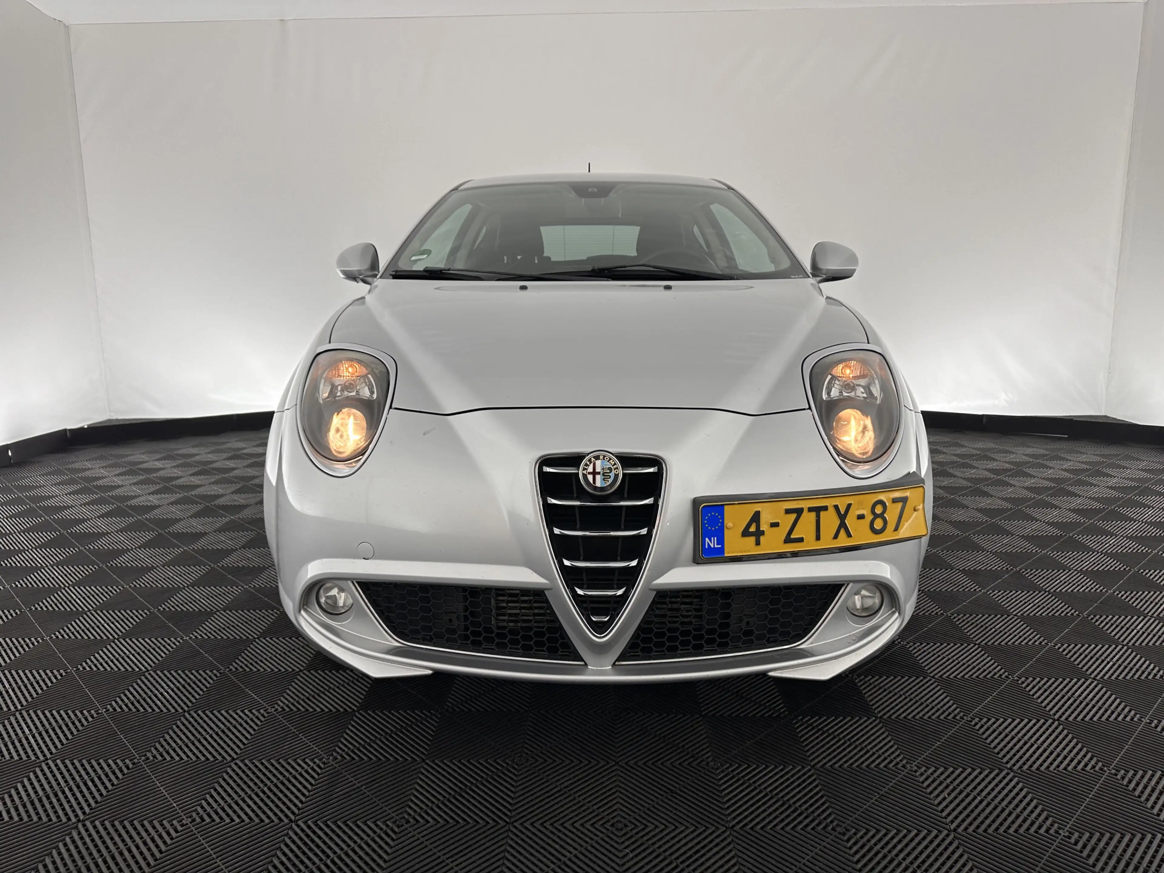 Alfa Romeo MiTo 1.3 JTDm ECO Exclusive *LEATHER | NAVI-FULLMAP | S — photo 2