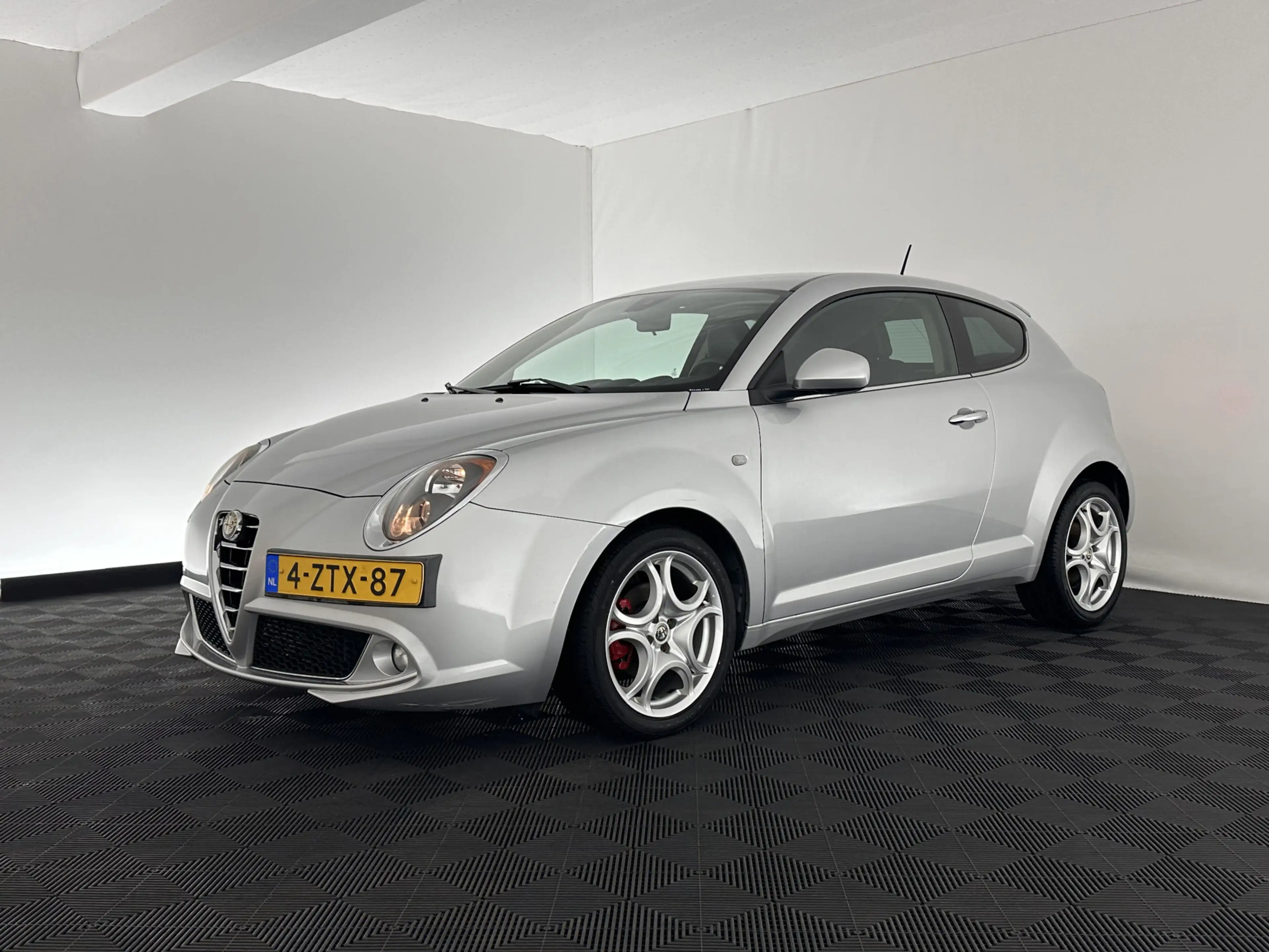 Alfa Romeo MiTo 1.3 JTDm ECO Exclusive *LEATHER | NAVI-FULLMAP | S — photo 3