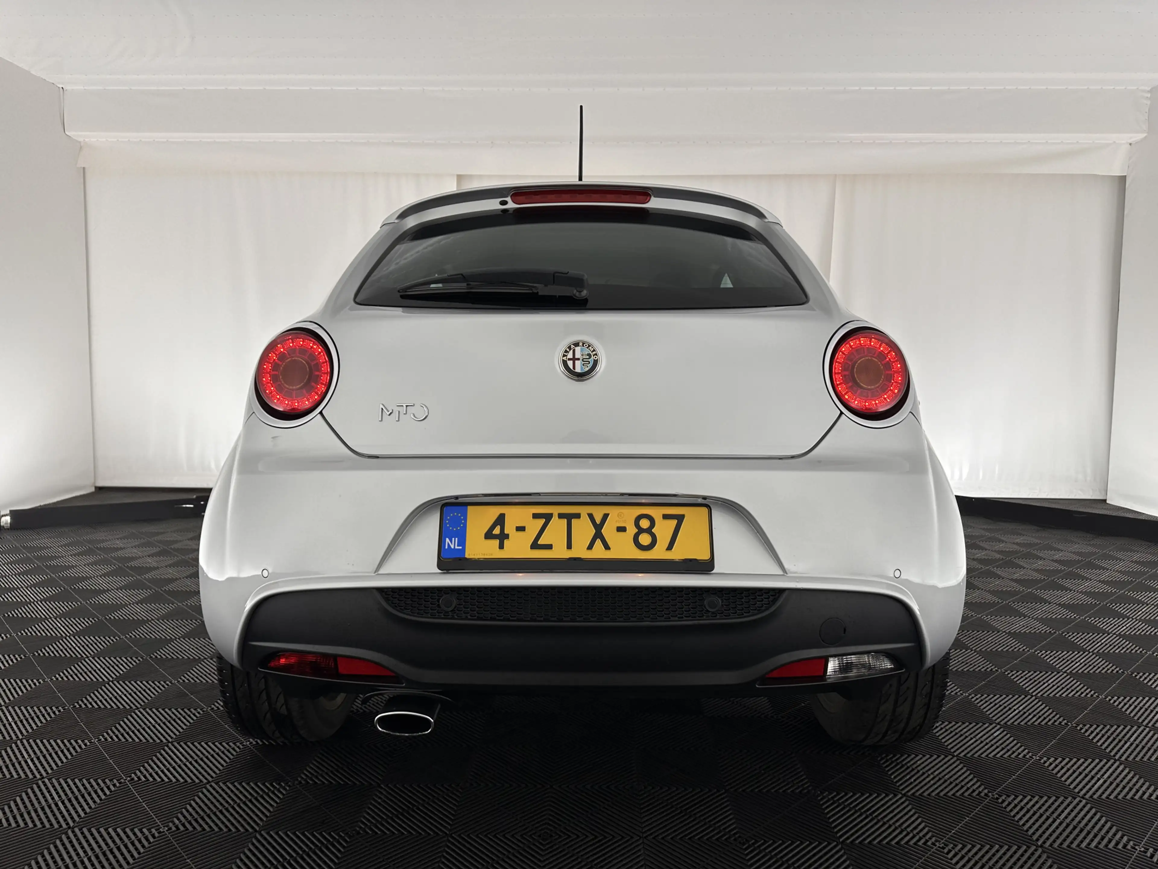 Alfa Romeo MiTo 1.3 JTDm ECO Exclusive *LEATHER | NAVI-FULLMAP | S — photo 5