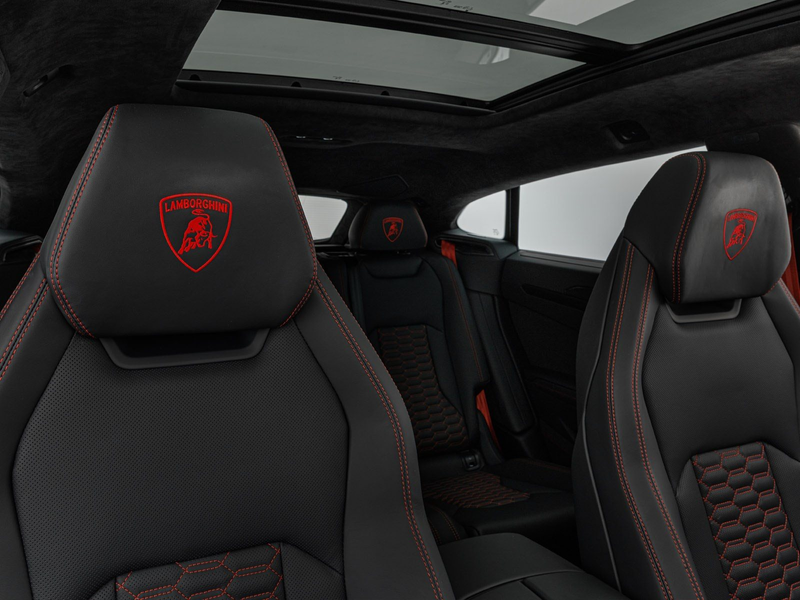 Lamborghini Urus S — photo 12