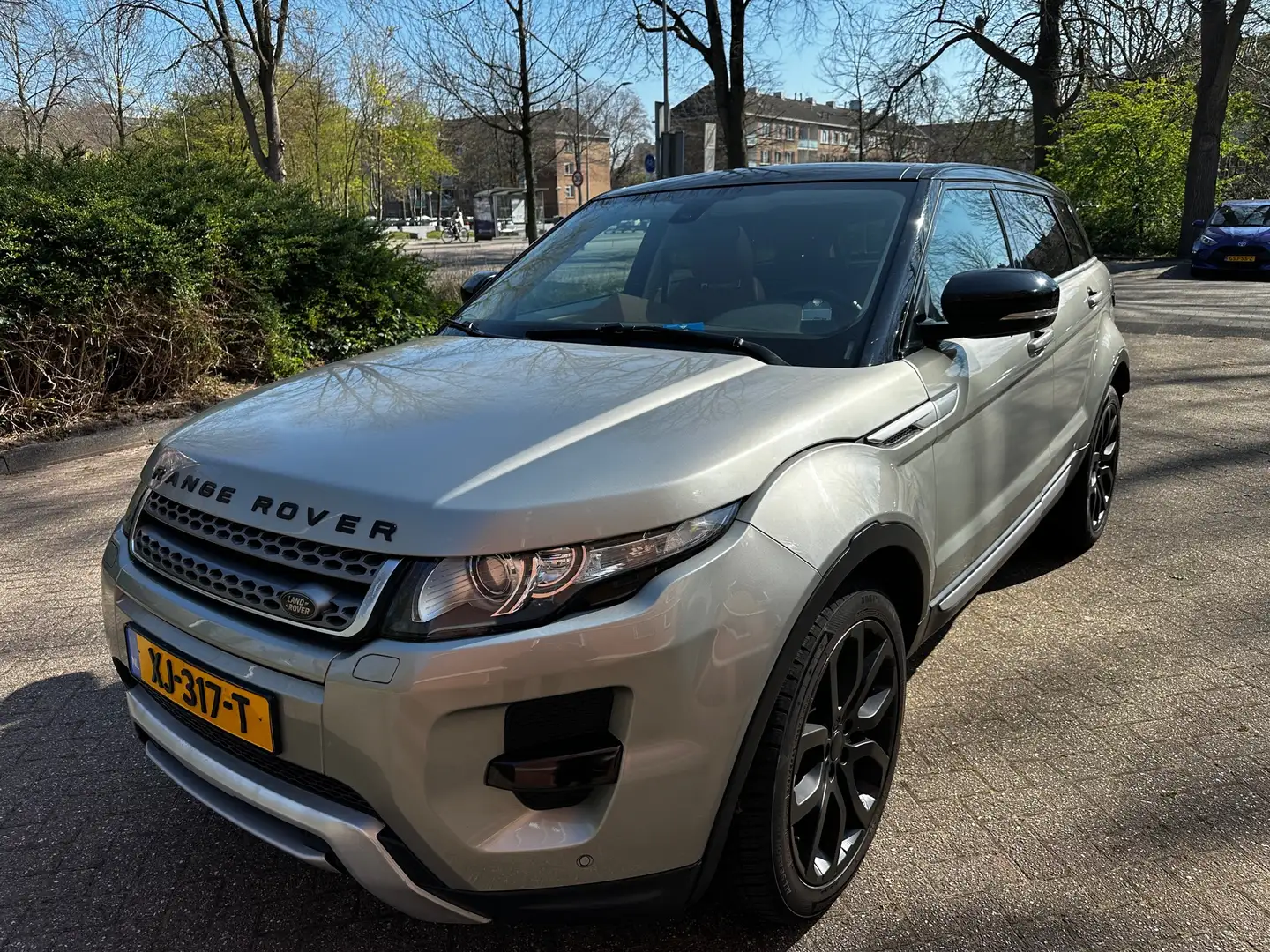 Land Rover Range Rover Evoque 2.0 Si 4WD Prestige Giallo - 1