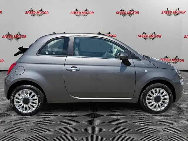 Fiat 500C view 2