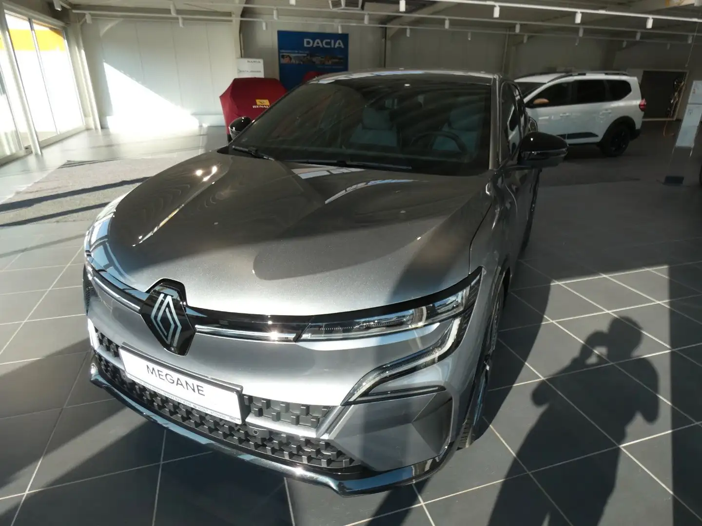 Renault Megane E-Tech Electric Techno Grijs - 2
