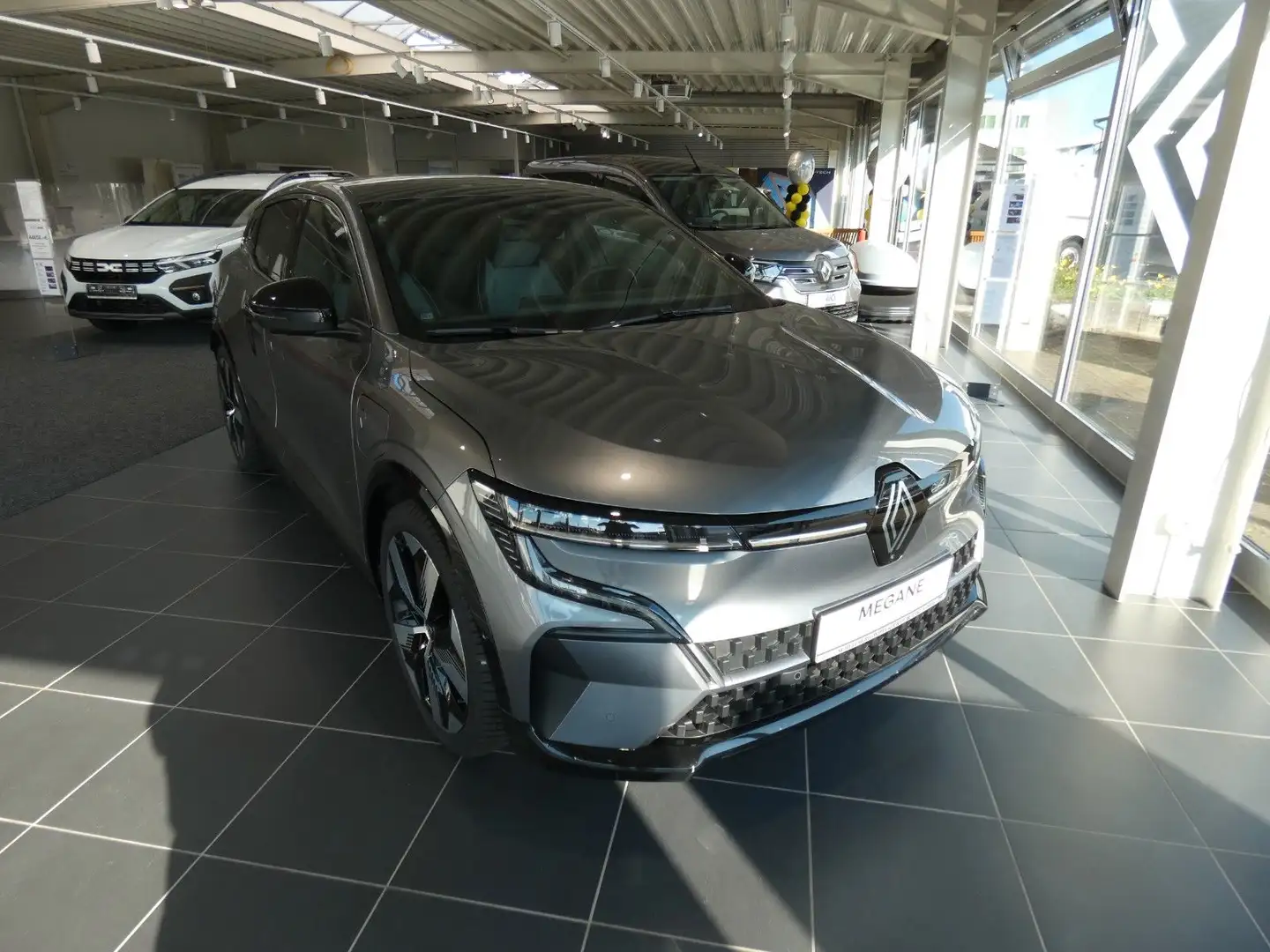 Renault Megane E-Tech Electric Techno Grijs - 1