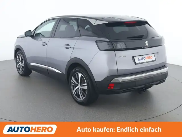 Peugeot 3008 view 4