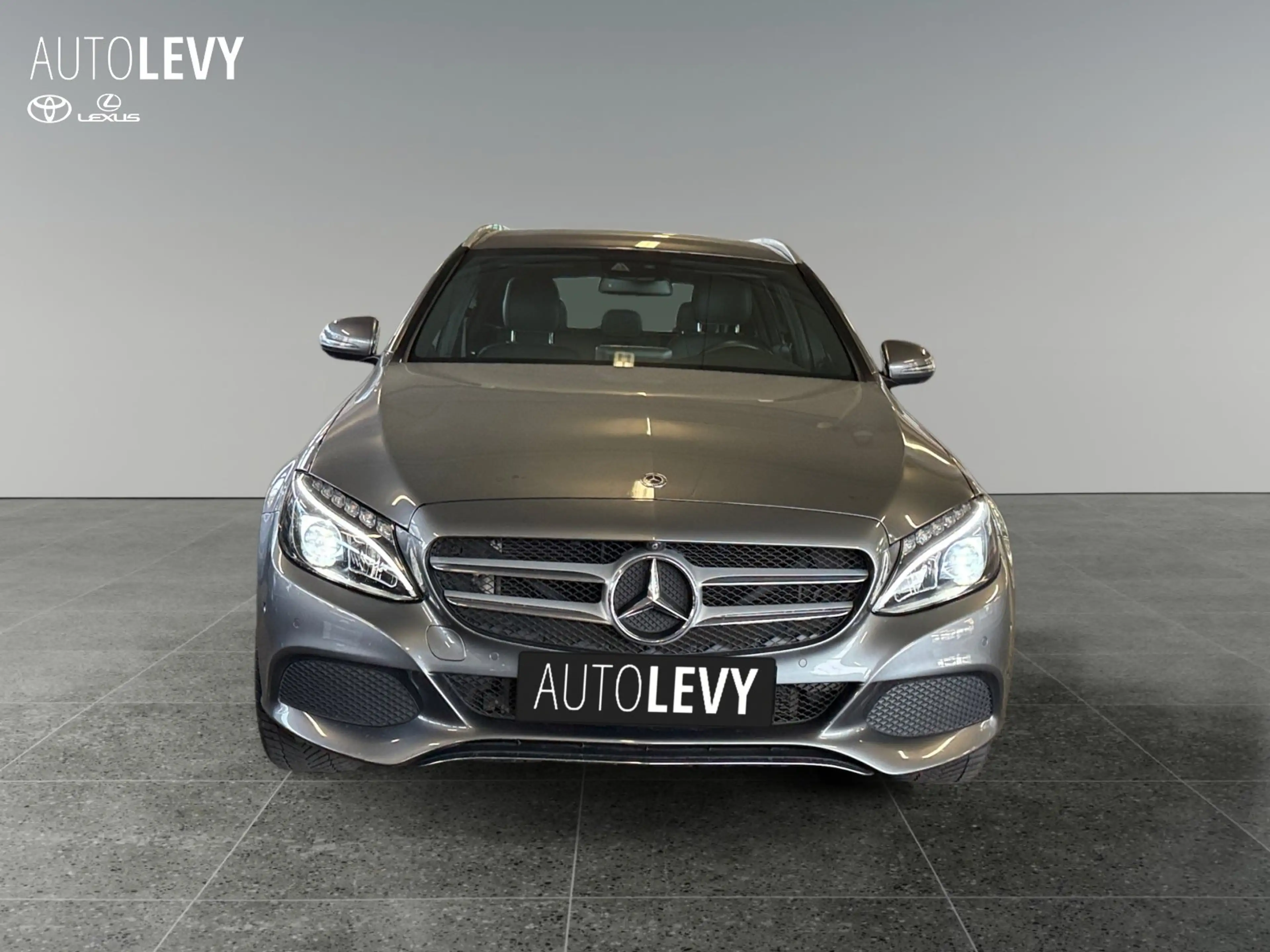 Mercedes-Benz C 350 e T Avantgarde NAVI/SHZ/ — photo 9