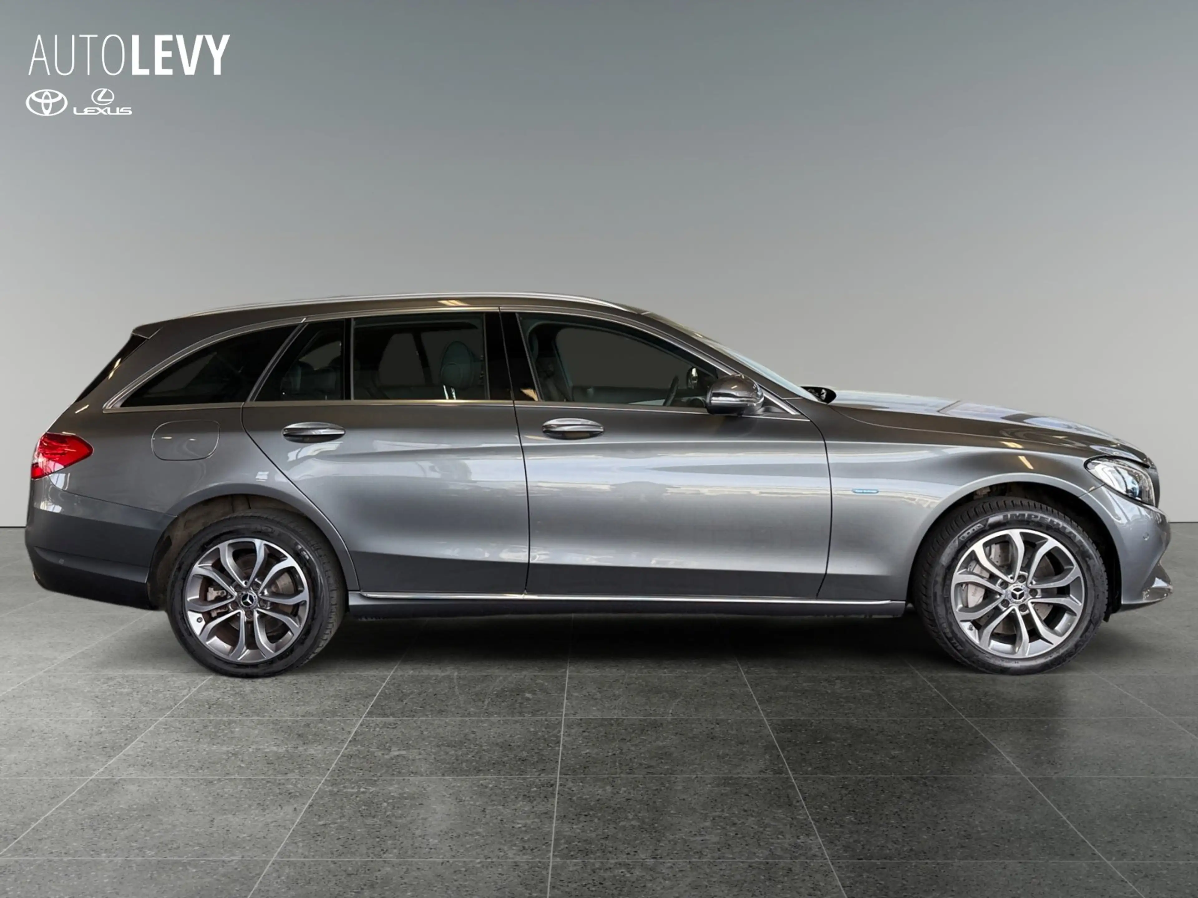 Mercedes-Benz C 350 e T Avantgarde NAVI/SHZ/ — photo 7