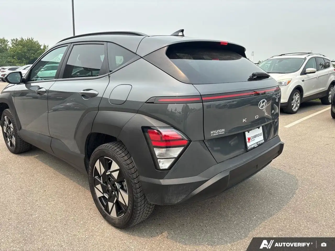 Hyundai KONA снимка Hyundai KONA