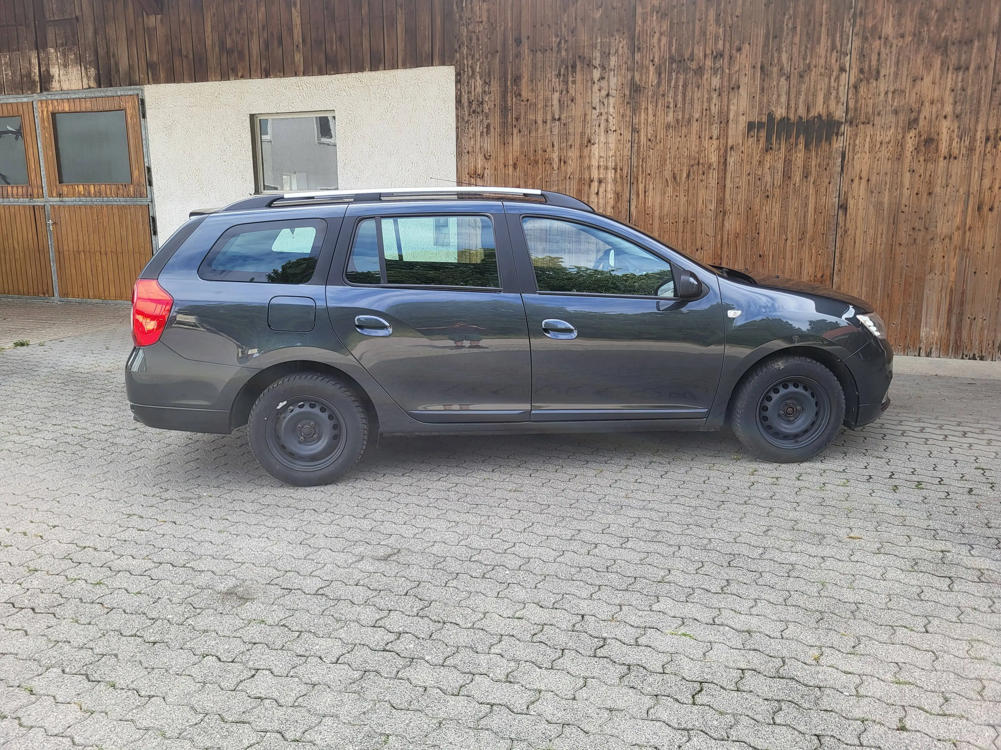 Dacia Logan Comfort — photo 6