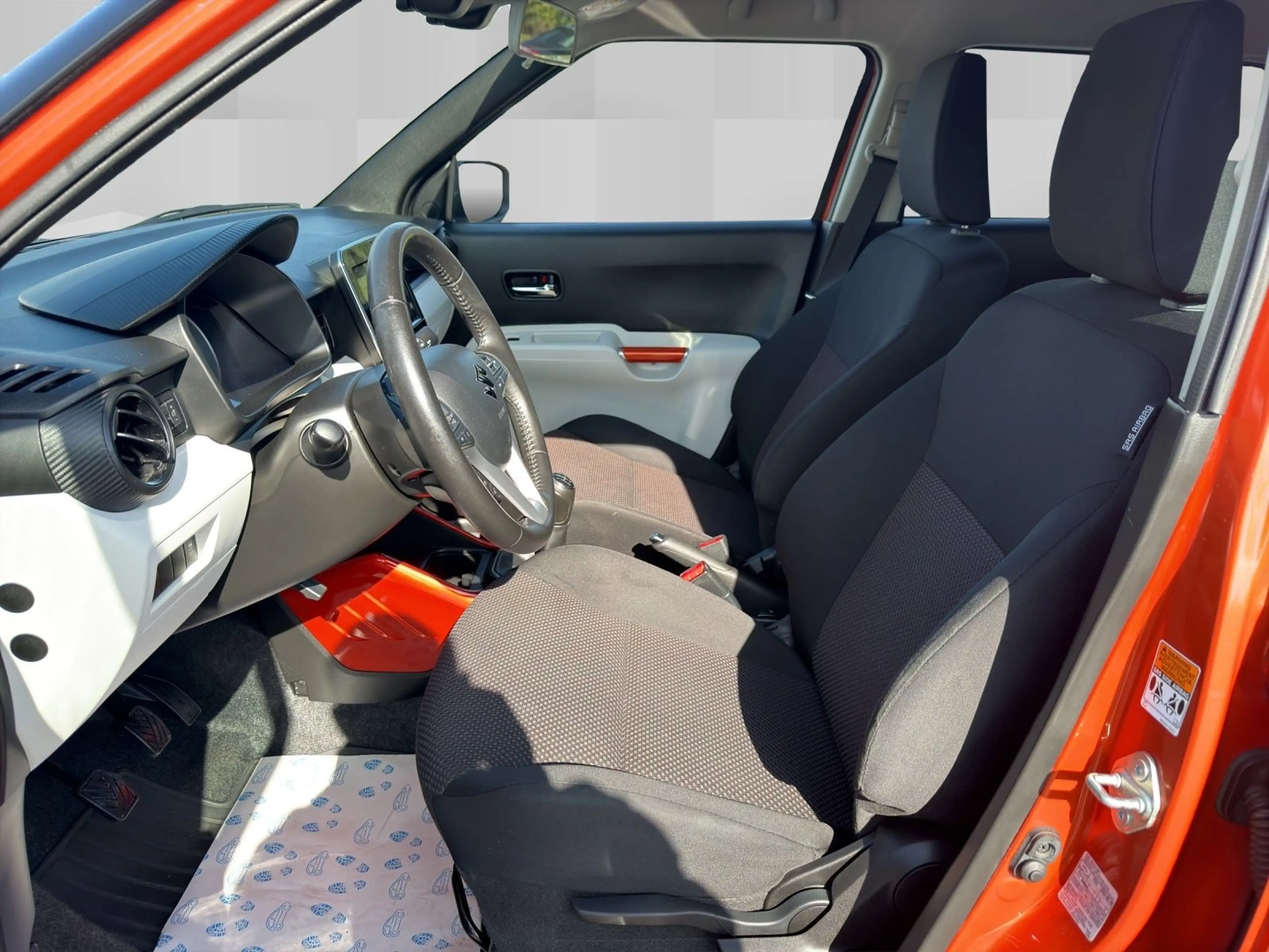 Suzuki Ignis 1.2 DualJet Allgrip Comfort+ LED NAV SHZ — photo 9