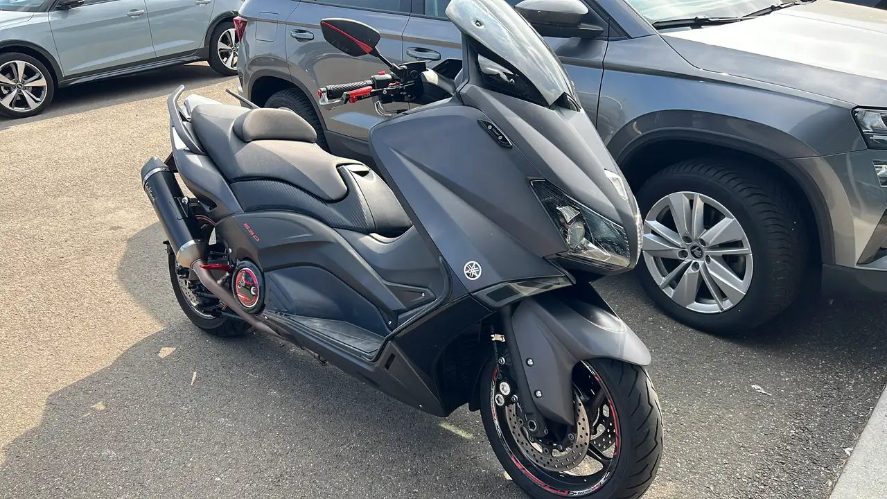 Yamaha Tmax 530