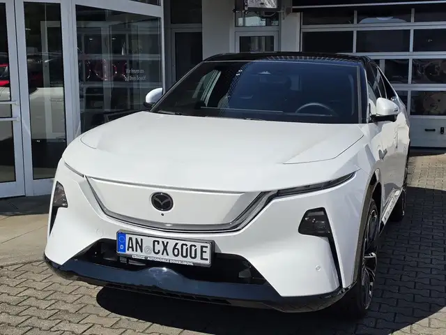 Mazda CX-6e