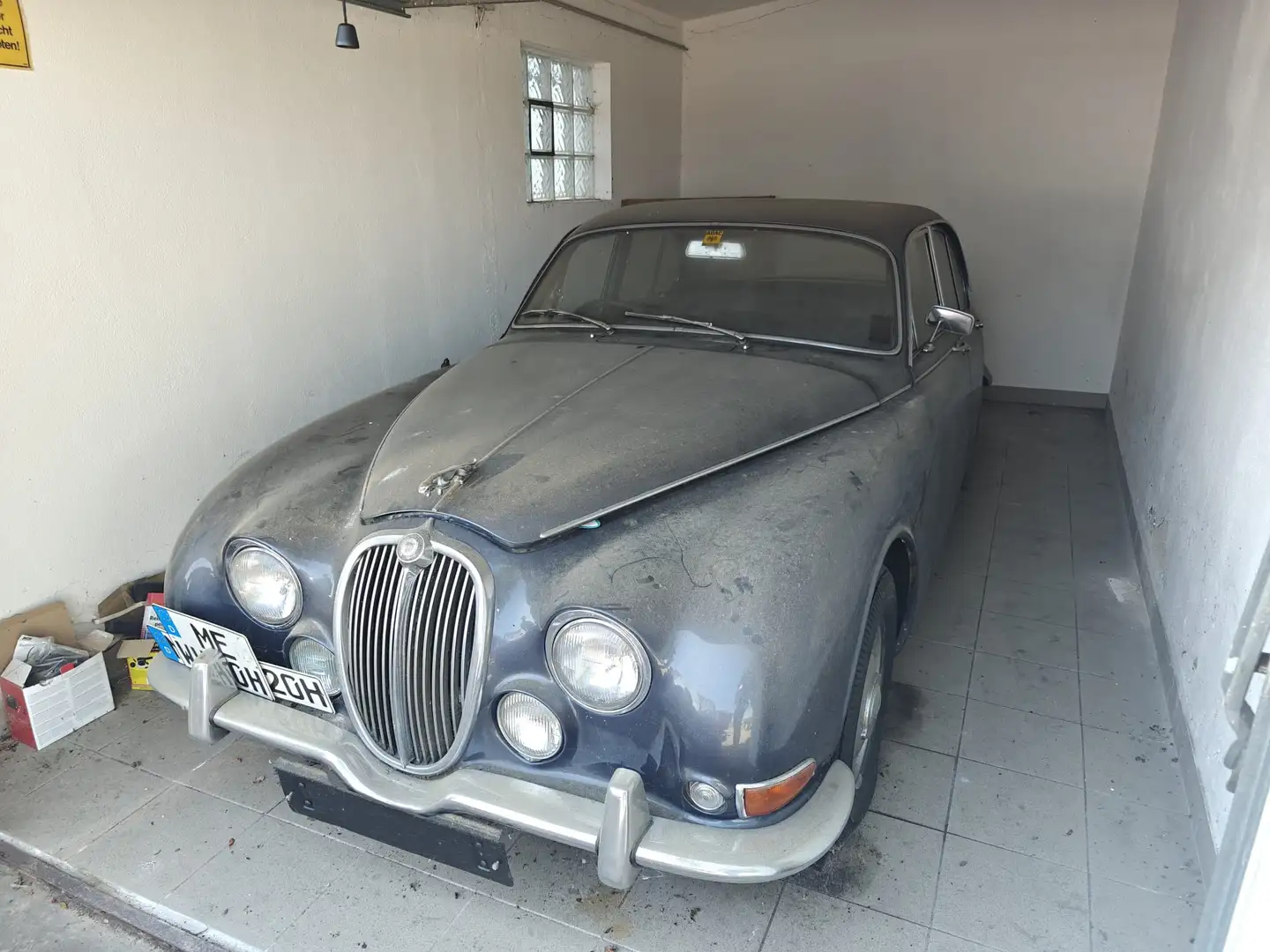 Jaguar S-Type 3.8 S RHD - 1