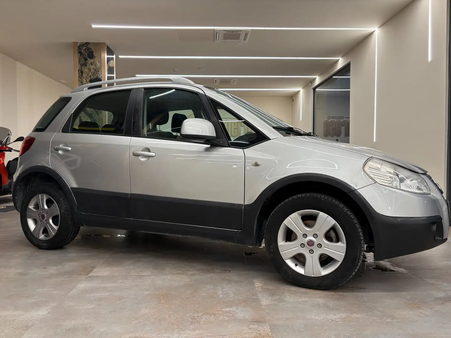 Fiat Sedici Sedici 1.9 mjt Dynamic 4x4 120cv Silber - 2