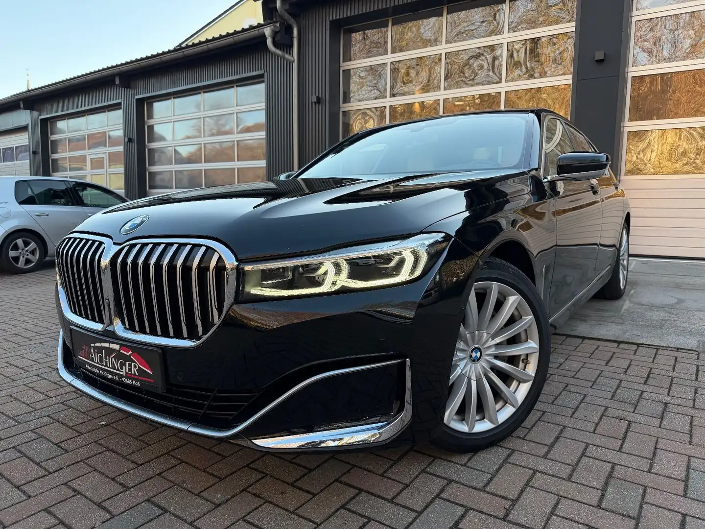 BMW 730 d xDrive 2.Hand Laser 66tkm Standheizung Schwarz - 1