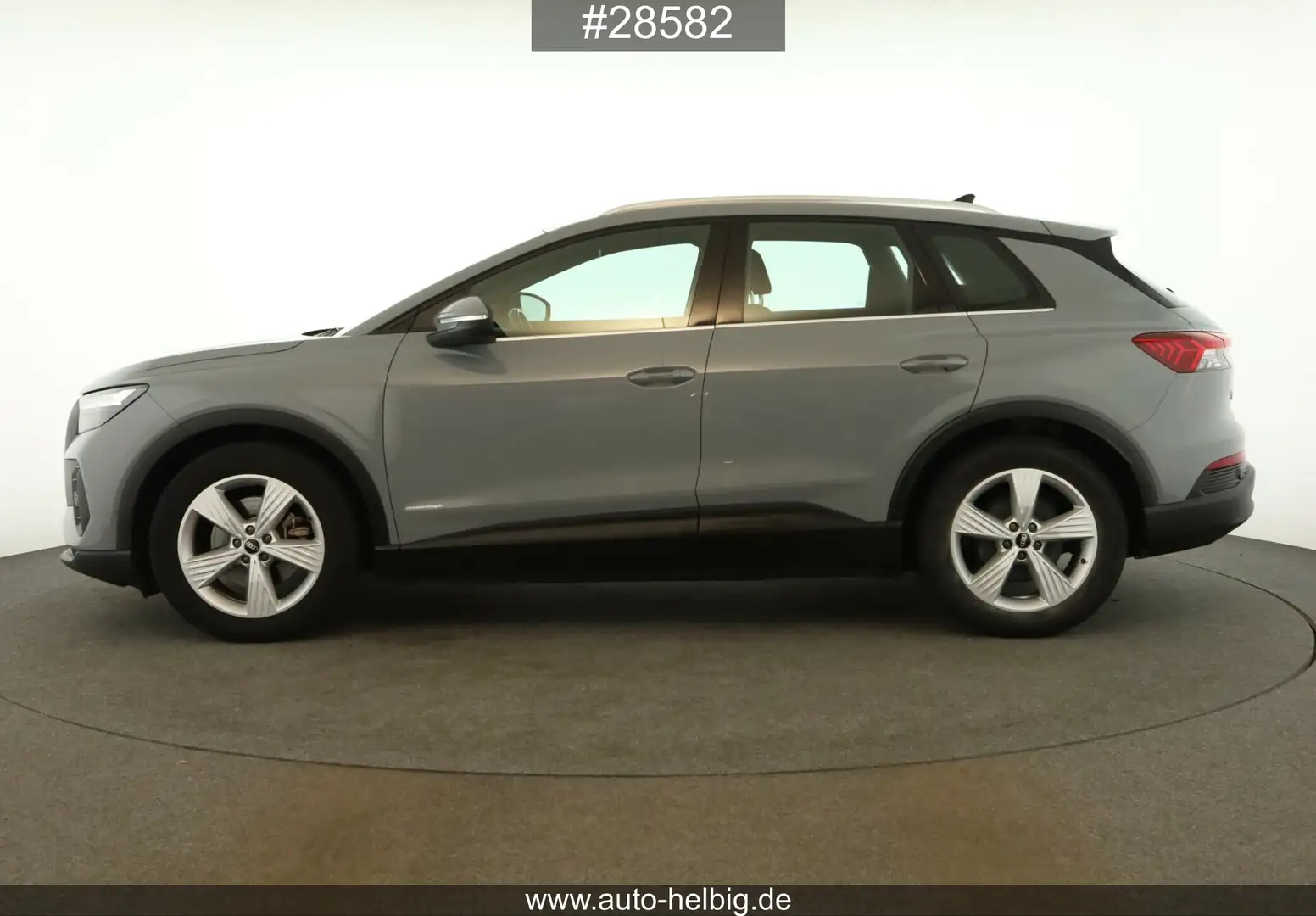 Audi Q4 e-tron Q4 35 e-tron #LED#19Zoll#DSP#GRA#SHZ#DAB# siva - 2