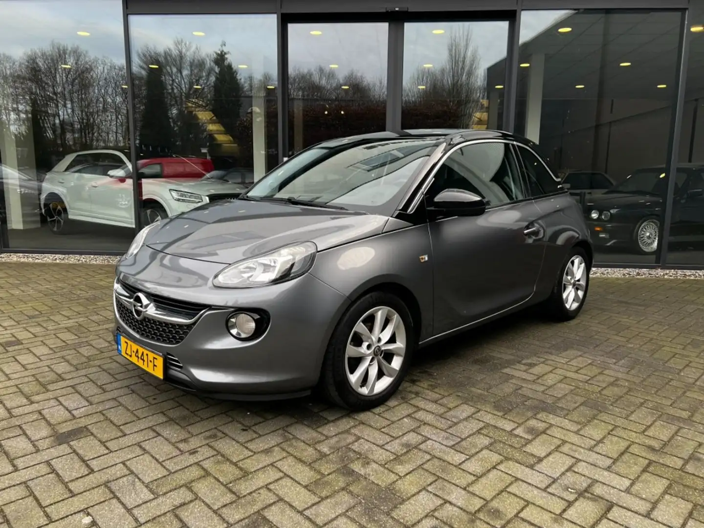 Opel Adam 1.0T 90pk BLITZ,Navi&Carplay,Stoel/stuurverw,Airco Gris - 1