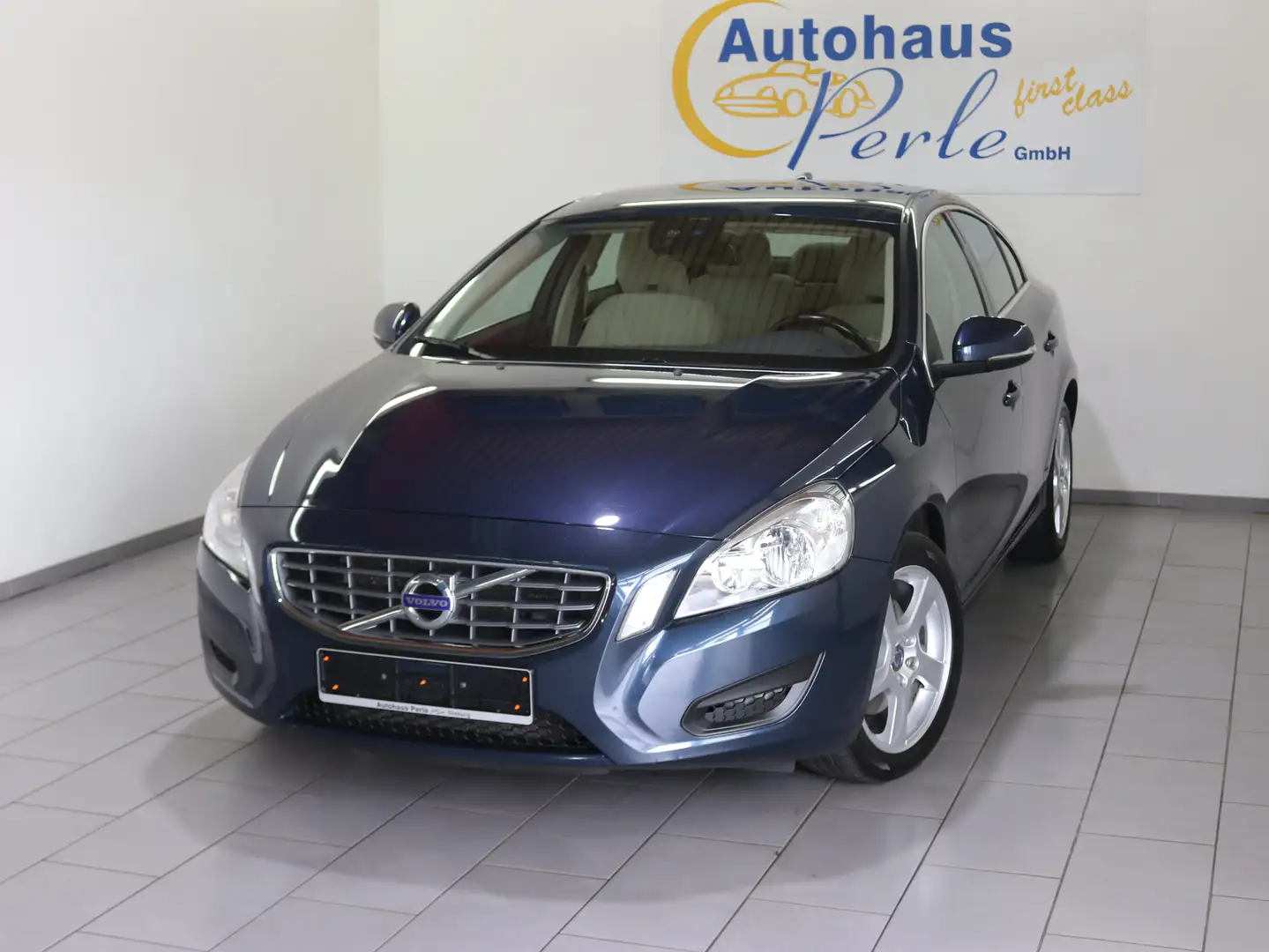 Volvo S60 MOMENTUM LIMOUSINE"NAVI"KLIMA"8XALU"SERV BEI VOLVO Bleu - 2